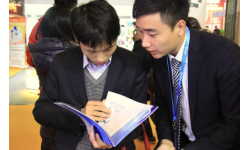 香港久久環球：分析師南來北往再战上海投資峰會