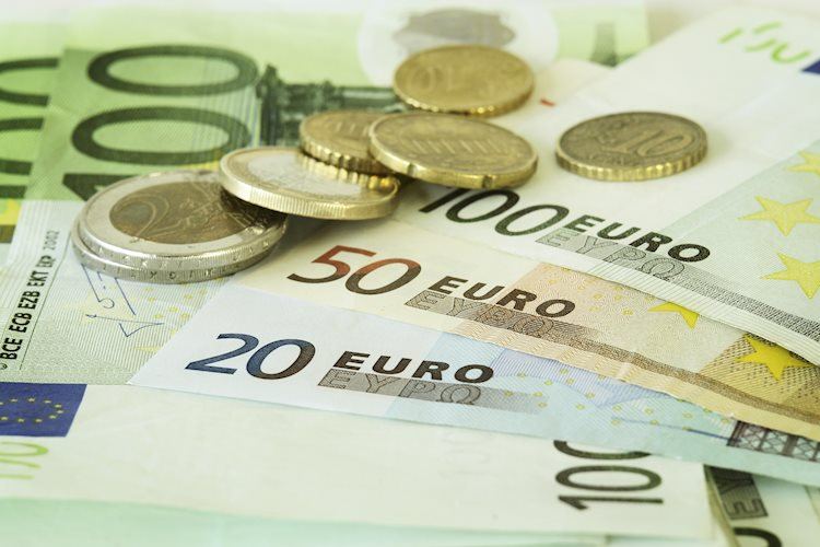 歐元兌美元價格分析：回落至1.0440下方，位於下降楔形內
