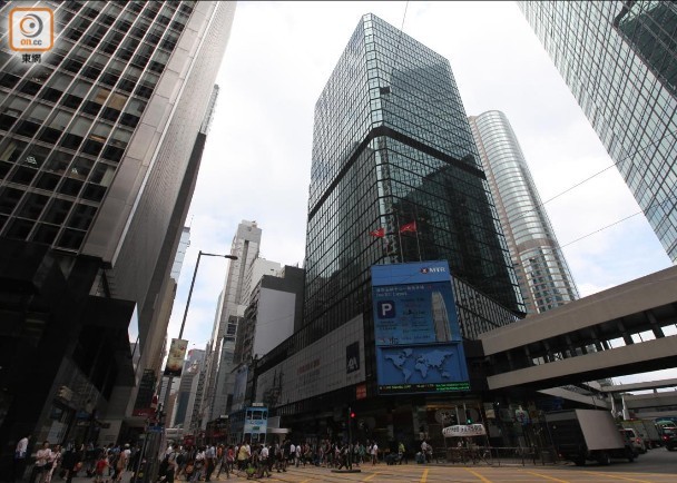 環球大廈商廈單位放售呎價逾2.8萬 重返7年前水平