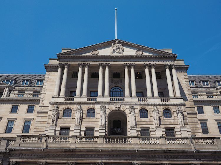 英國央行將在今後兩次會議上將銀行利率上調至5.50%－路透社調查