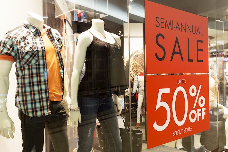 美國 1 月零售銷售下降 0.8%，預期 -0.1%